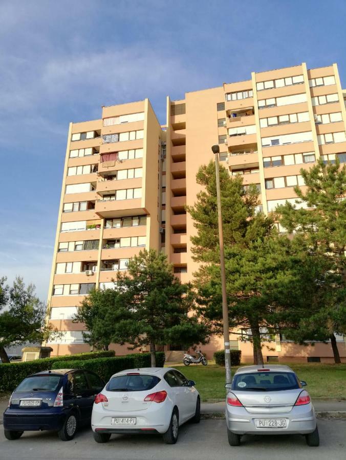 Apartment White Pula Exterior foto